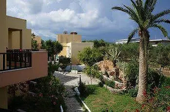 Ξενοδοχείο με διαμερίσματα Pergamos Village 2*