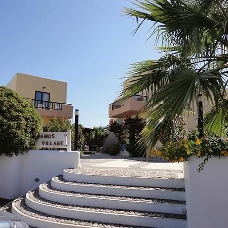 Ξενοδοχείο με διαμερίσματα Pergamos Village