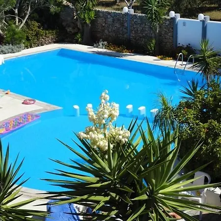Lejlighedshotel Pergamos Village